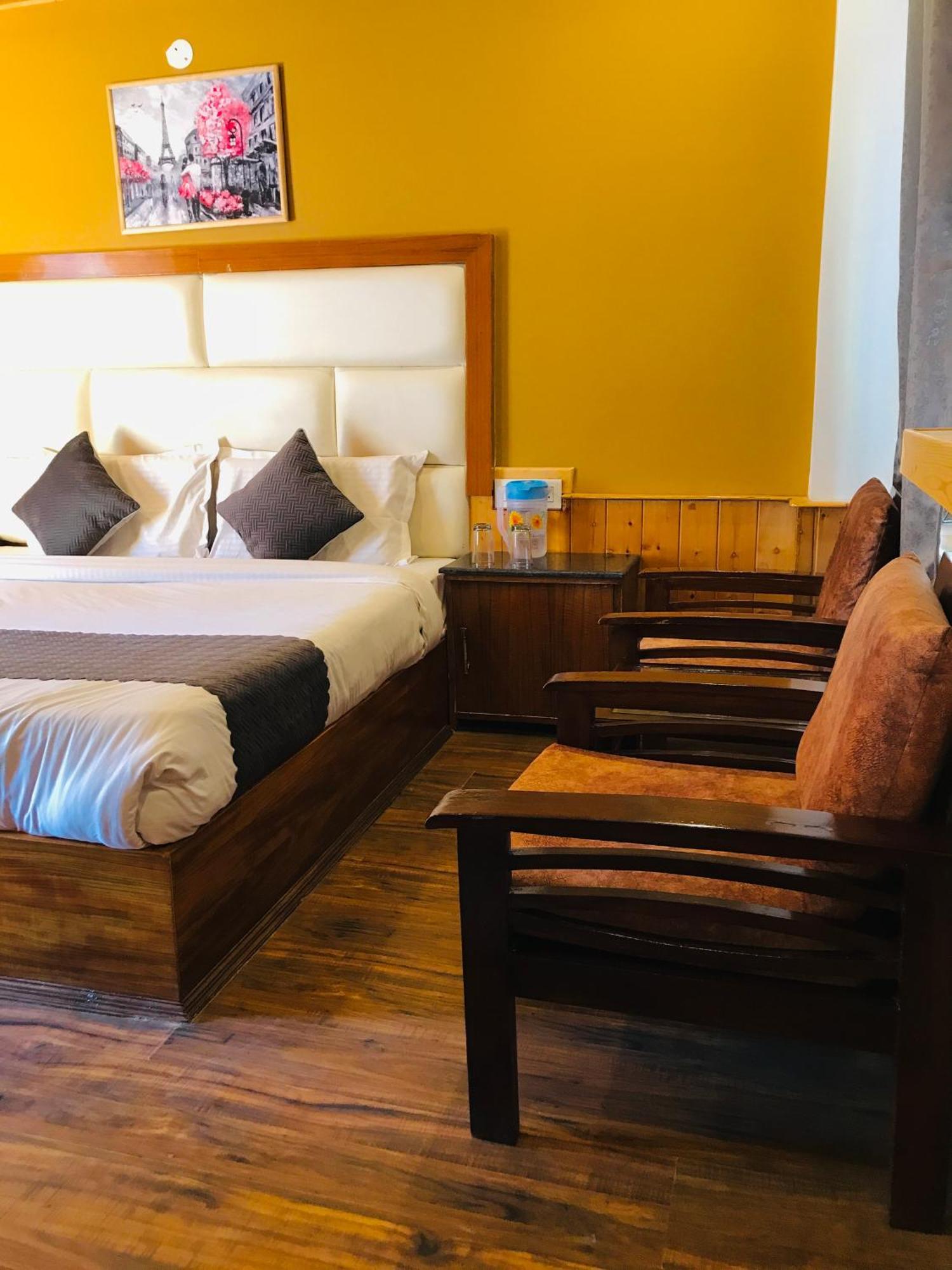 The Avenue Hotel , Manali A River Side Hotel Ngoại thất bức ảnh