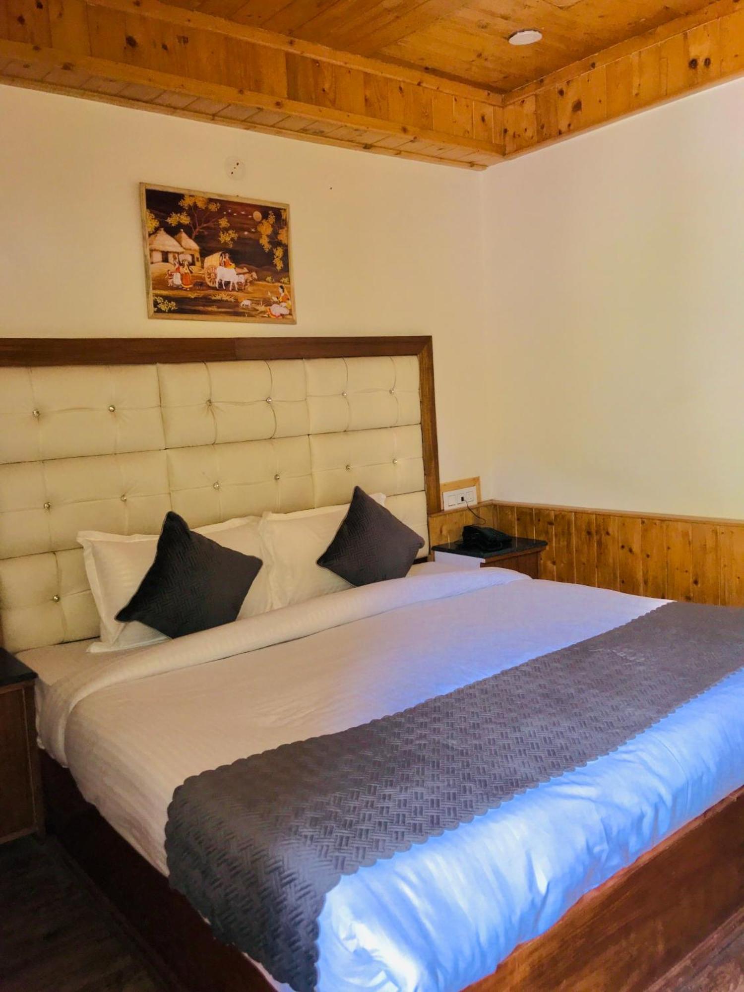 The Avenue Hotel , Manali A River Side Hotel Ngoại thất bức ảnh