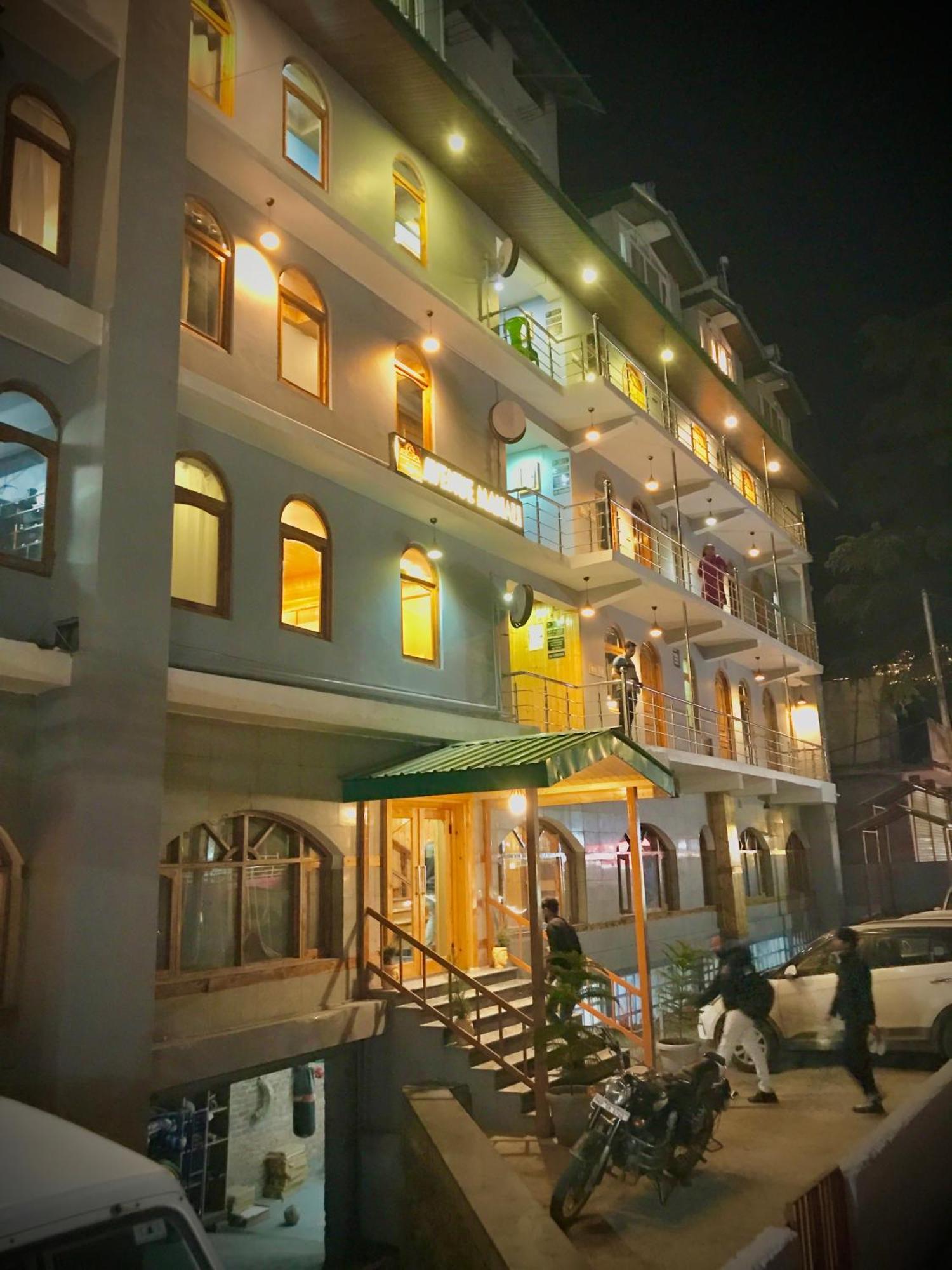 The Avenue Hotel , Manali A River Side Hotel Ngoại thất bức ảnh