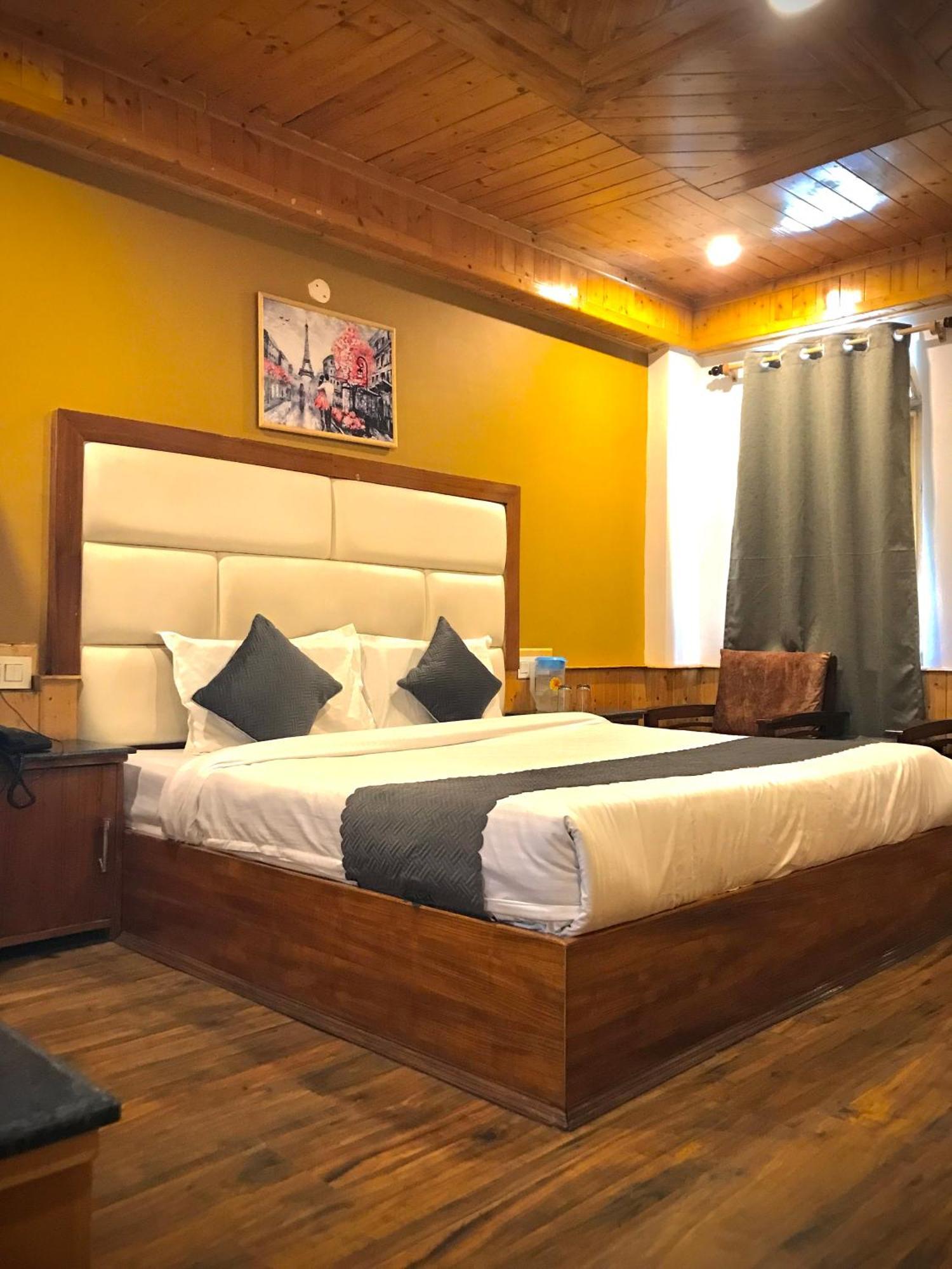 The Avenue Hotel , Manali A River Side Hotel Ngoại thất bức ảnh